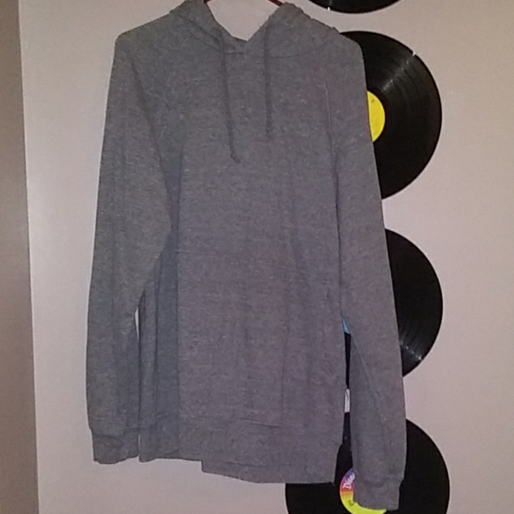 Grey sweatshirt